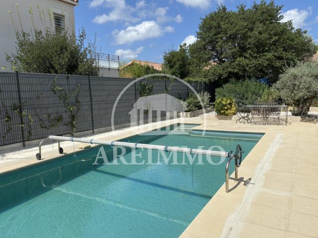 Maison meublée 4 pièces 165 m²
