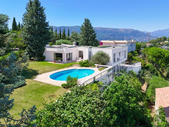 Maison meublée 4 pièces 168 m²