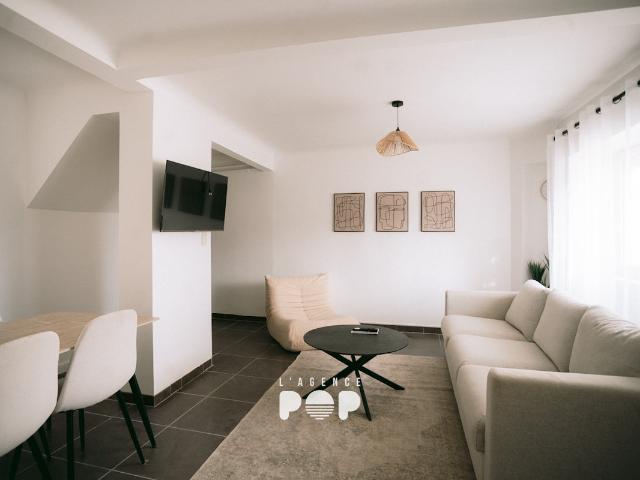 Maison meublée 5 pièces 74 m²
