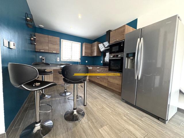 Maison meublée 5 pièces 90 m²