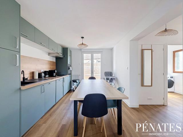 Maison meublée 5 pièces 94 m²