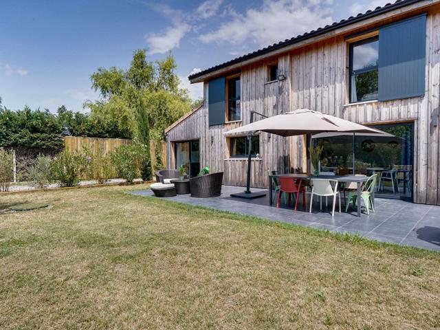 Maison meublée 5 pièces 96 m²