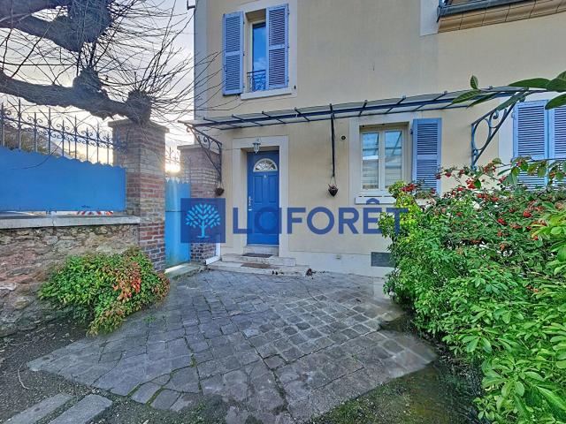 Maison meublée 5 pièces 98 m²
