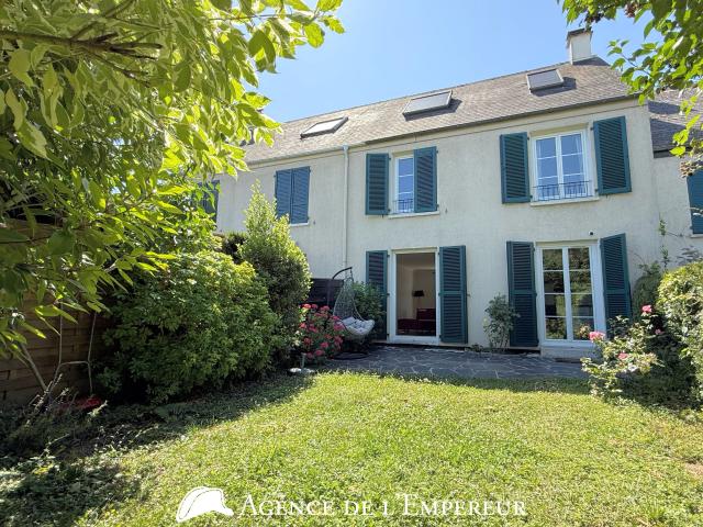 Maison meublée 5 pièces 104 m²