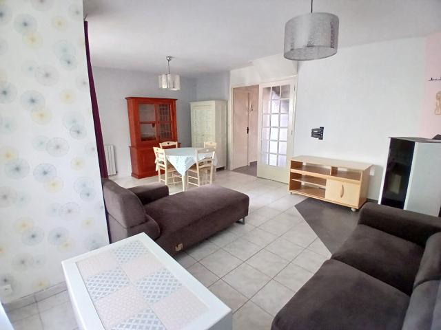 Maison meublée 5 pièces 105 m²
