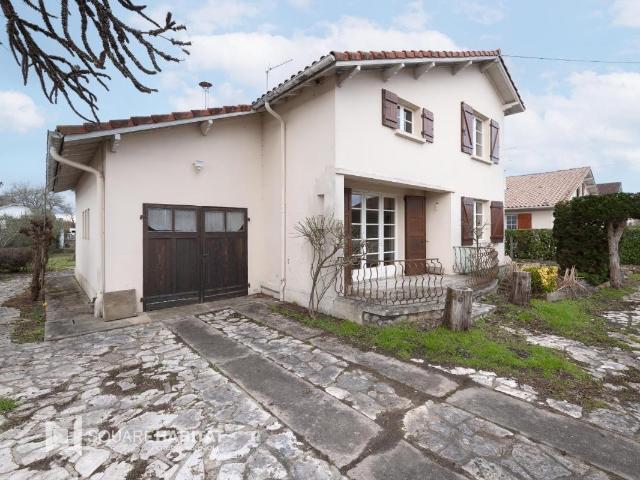 Maison meublée 5 pièces 105 m²