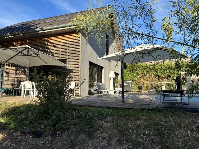 Maison meublée 5 pièces 107 m²