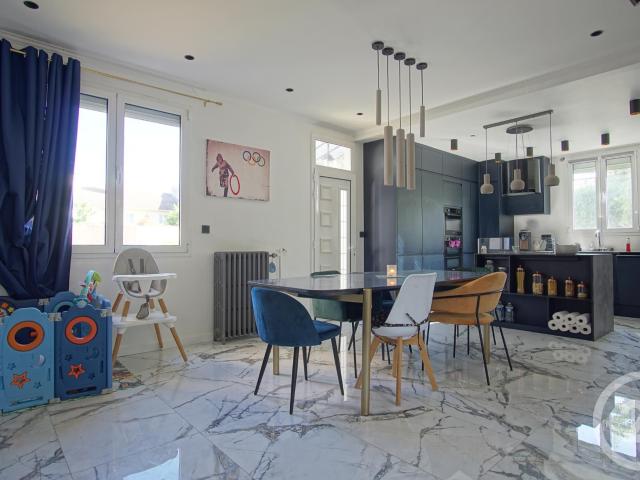Maison meublée 5 pièces 115 m²