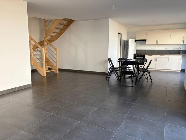 Maison meublée 5 pièces 120 m²