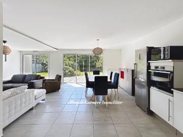 Maison meublée 5 pièces 120 m²