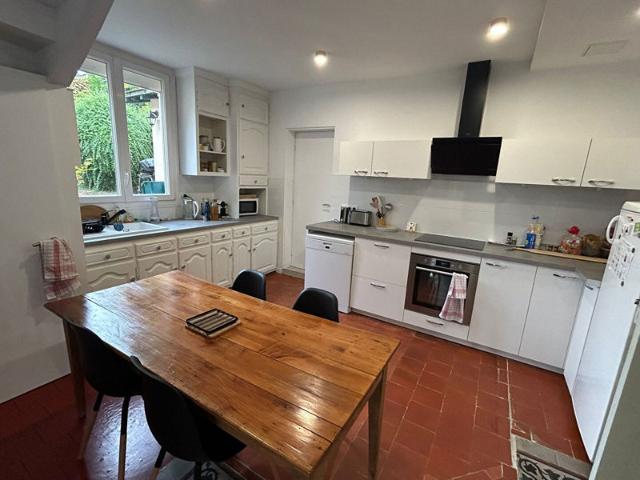 Maison meublée 5 pièces 121.73 m2