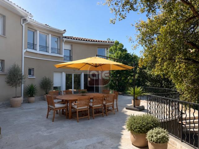 Maison meublée 5 pièces 125 m²