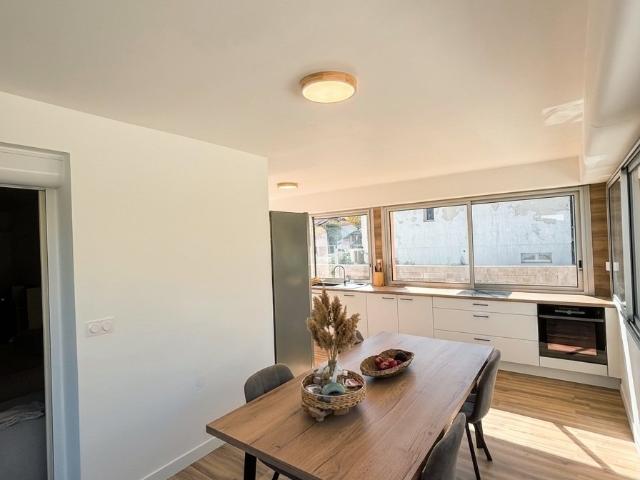 Maison meublée 5 pièces 125 m²