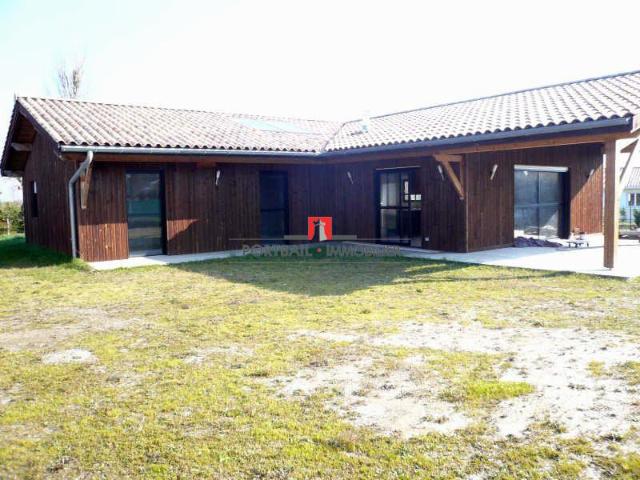 Maison meublée 5 pièces 125 m²