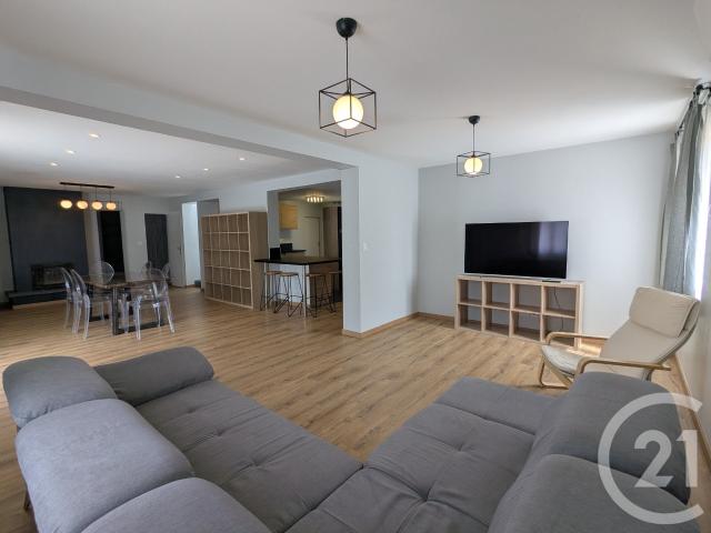 Maison meublée 5 pièces 136 m²