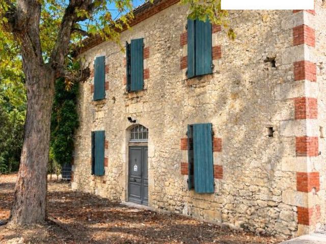 Maison meublée 5 pièces 137 m²
