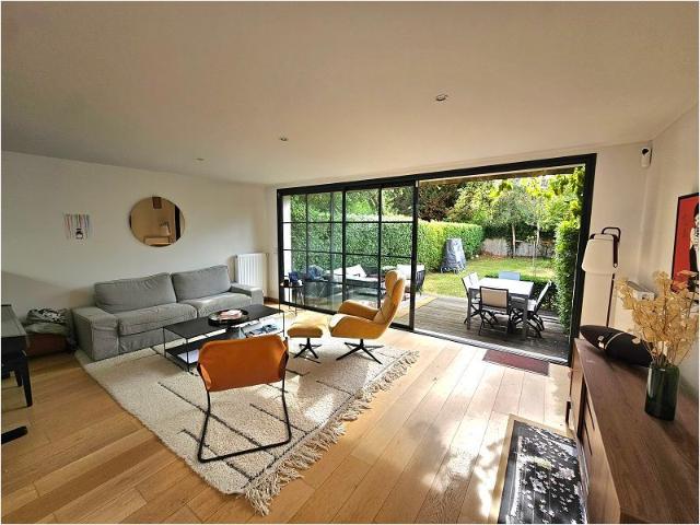 Maison meublée 5 pièces 139 m²