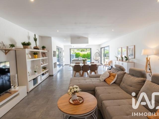 Maison meublée 5 pièces 142 m²