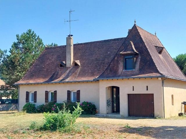 Maison meublée 5 pièces 145 m²