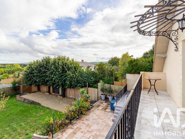 Maison meublée 5 pièces 148 m²