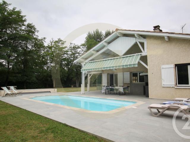 Maison meublée 5 pièces 149 m²