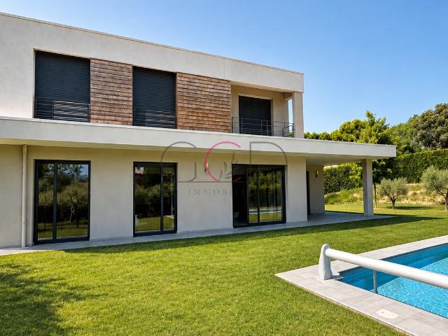 Maison meublée 5 pièces 150 m²
