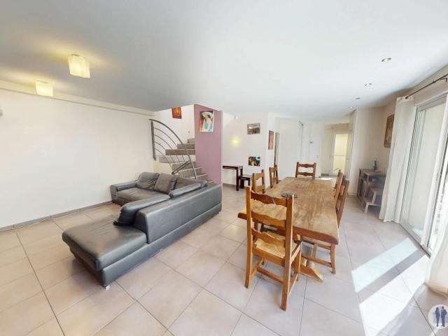Maison meublée 5 pièces 154 m²