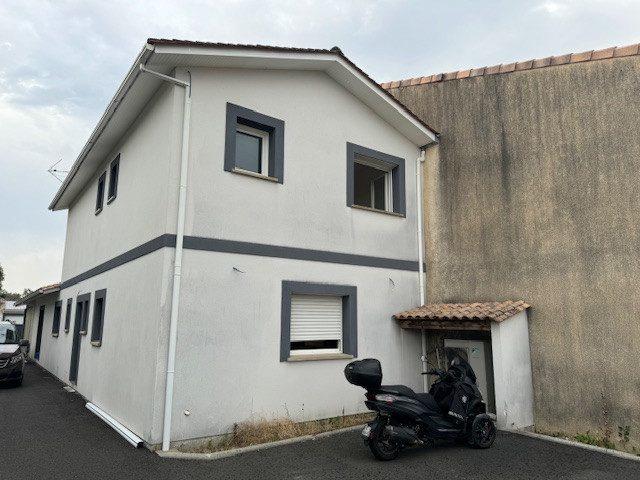 Maison meublée 5 pièces 160 m²
