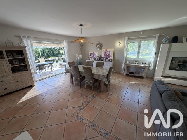 Maison meublée 5 pièces 161 m²