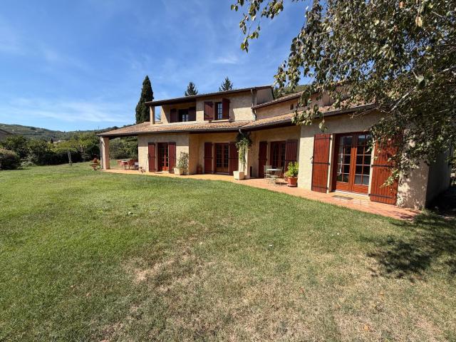 Maison meublée 5 pièces 162 m²