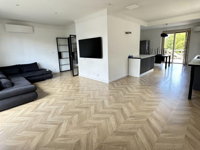 Maison meublée 5 pièces 164 m²