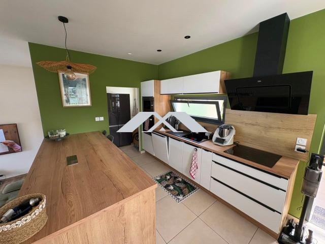 Maison meublée 5 pièces 170 m²