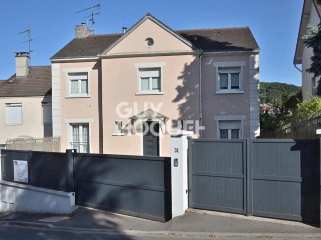 Maison meublée 5 pièces 170 m²