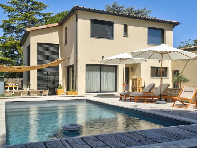 Maison meublée 5 pièces 175 m²