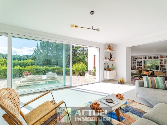 Maison meublée 5 pièces 180 m²