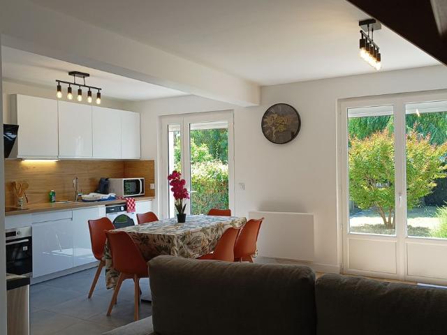 Maison meublée 6 pièces 102 m²