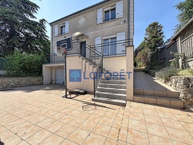 Maison meublée 6 pièces 120 m²