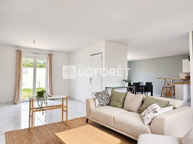 Maison meublée 6 pièces 126 m²