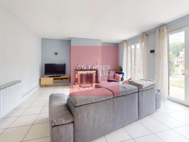 Maison meublée 6 pièces 132 m²