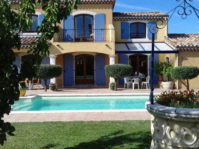 Maison meublée 6 pièces 147 m²