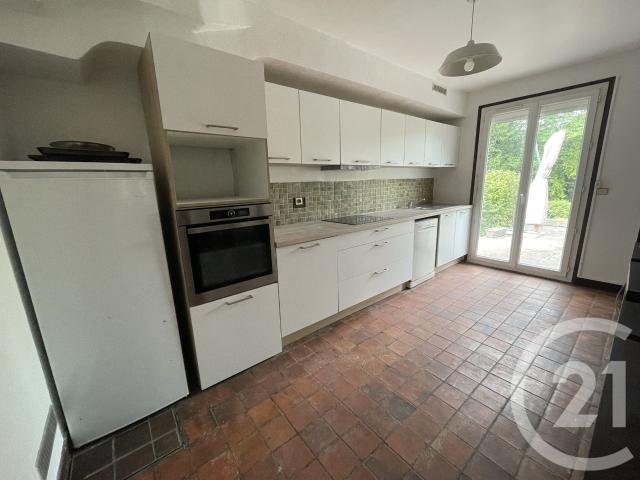 Maison meublée 6 pièces 148 m²