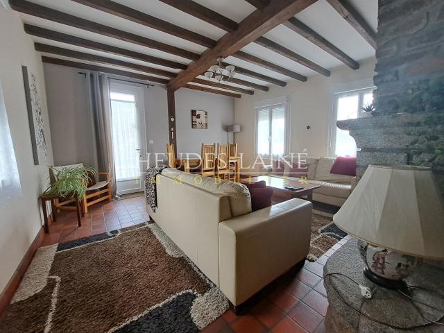 Maison meublée 6 pièces 156 m²