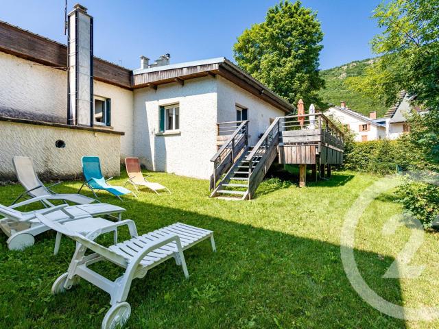 Maison meublée 6 pièces 157 m²