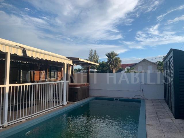 Maison meublée 6 pièces 159 m²
