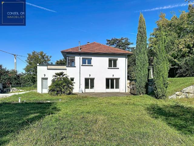 Maison meublée 6 pièces 164 m²