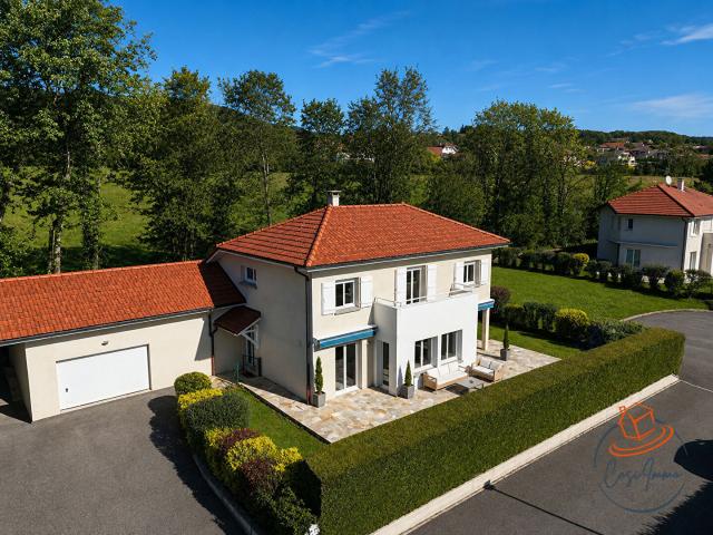 Maison meublée 6 pièces 168 m²