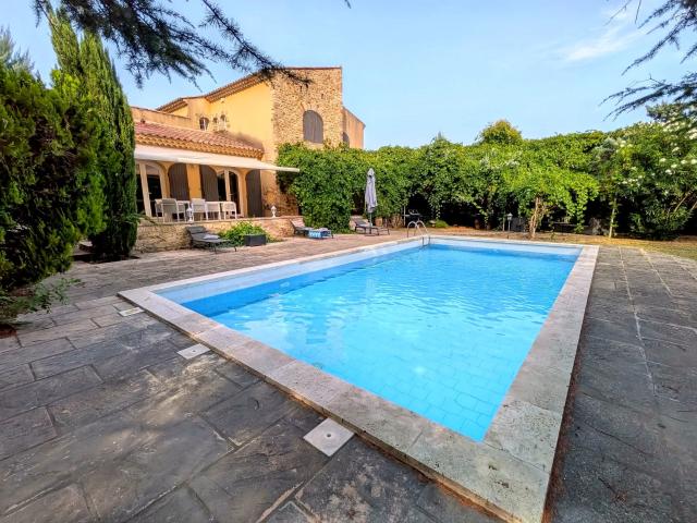 Maison meublée 6 pièces 173 m²