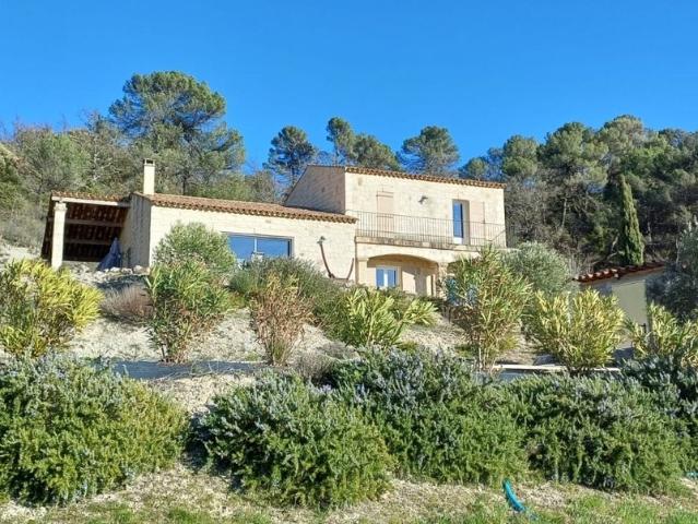 Maison meublée 6 pièces 180 m²