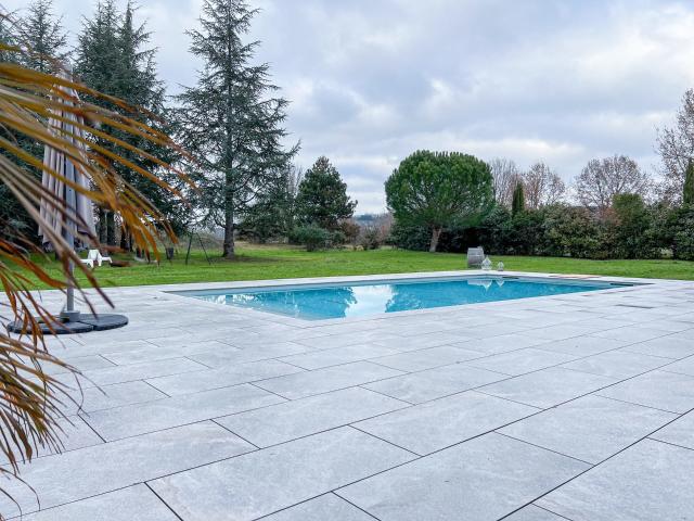 Maison meublée 6 pièces 185 m²
