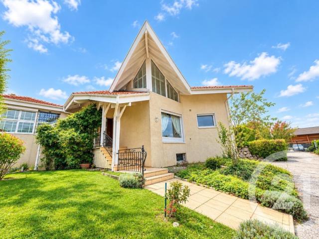 Maison meublée 7 pièces 380 m²